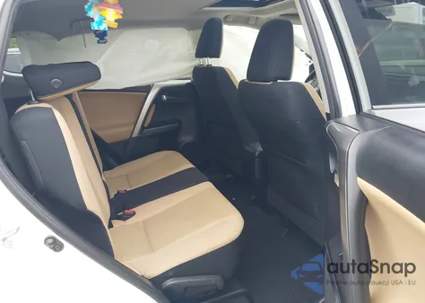 2017 Toyota Rav4 Xle z USA, uszkodzony, nr VIN JTMRFREV7HD207181